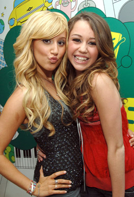 Ashley Tisdale and Miley Cyrus - Society - People - Mixed Celebs